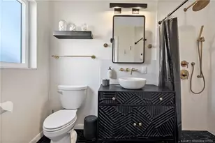 1092 SE Madison Ave, Stuart, FL 34996 - Photo 18