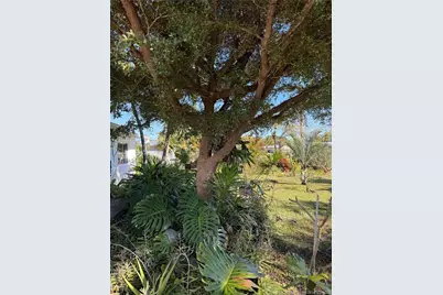 1092 SE Madison Avenue, Stuart, FL 34996 - Photo 28