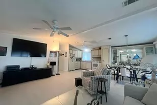 6221 S Ironwood Ln, Lantana, FL 33462 - Photo 4