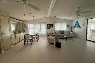 6221 S Ironwood Ln, Lantana, FL 33462 - Photo 2