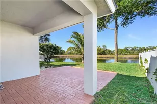 1255 SE Kirk St, Stuart, FL 34997 - Photo 32