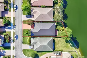 1255 SE Kirk St, Stuart, FL 34997 - Photo 2