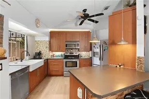 2281 SE McMaster St, Port Saint Lucie, FL 34952 - Photo 10