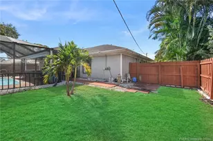 2281 SE McMaster St, Port Saint Lucie, FL 34952 - Photo 26