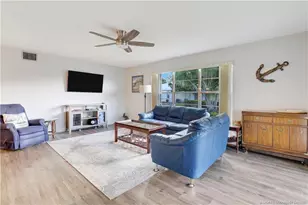 211 Manatee Ln, Fort Pierce, FL 34982 - Photo 2