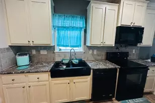 209 Plantation Blvd, Lake Worth, FL 33467 - Photo 8