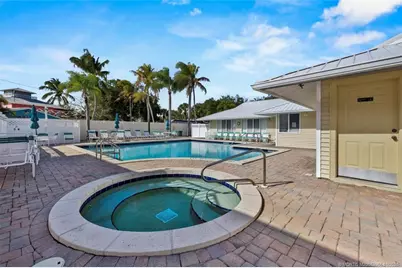 142 SE Village Drive, Port Saint Lucie, FL 34952 - Photo 30