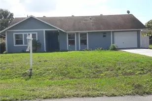 350 NE Granduer Ave, Port Saint Lucie, FL 34983 - Photo 2