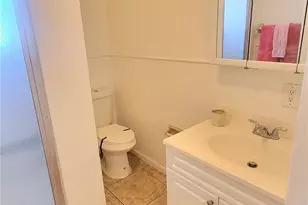 350 NE Granduer Ave, Port Saint Lucie, FL 34983 - Photo 14