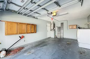 274 NE Glentry Ave, Port Saint Lucie, FL 34983 - Photo 44