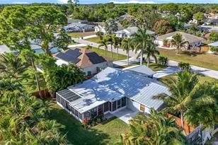 274 NE Glentry Ave, Port Saint Lucie, FL 34983 - Photo 2