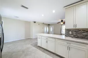 274 NE Glentry Ave, Port Saint Lucie, FL 34983 - Photo 56