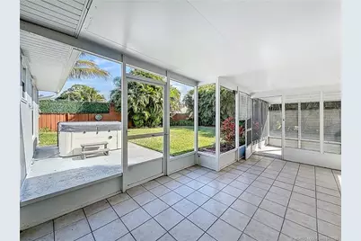 274 NE Glentry Avenue, Port Saint Lucie, FL 34983 - Photo 14