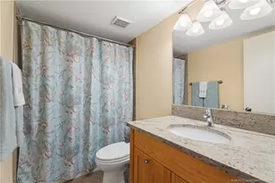 291 NE Edgewater Dr, Stuart, FL 34996 - Photo 16