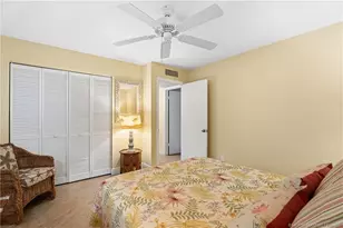 291 NE Edgewater Dr, Stuart, FL 34996 - Photo 22