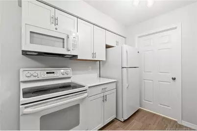 4047 NW Cinnamon Tree Circle, Jensen Beach, FL 34957 - Photo 10