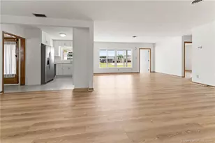 208 Riomar Dr, Port Saint Lucie, FL 34952 - Photo 12