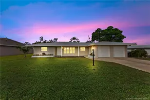 208 Riomar Dr, Port Saint Lucie, FL 34952 - Photo 1