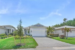 179 SE Via Tirso, Port Saint Lucie, FL 34952 - Photo 2