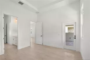 179 SE Via Tirso, Port Saint Lucie, FL 34952 - Photo 20