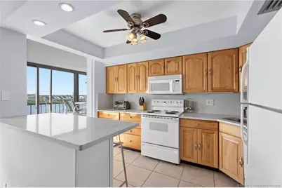 1748 Jupiter Cove Drive #519A, Jupiter, FL 33469 - Photo 16