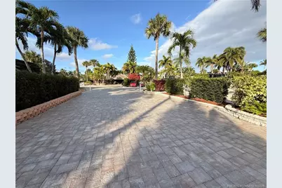 46 NW Boundary Drive, Port Saint Lucie, FL 34986 - Photo 18