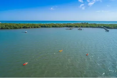 23 NE Macarthur Boulevard, Stuart, FL 34996 - Photo 8