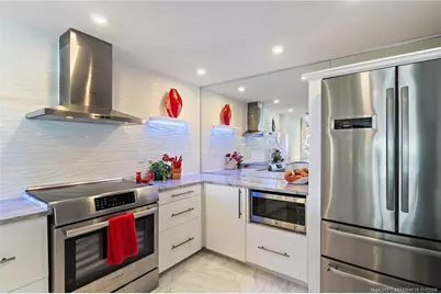 625 NW North River Drive #206, Stuart, FL 34994 - Photo 6