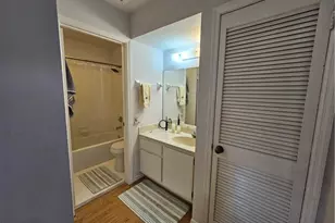 805 SE Central Pkwy, Stuart, FL 34994 - Photo 10