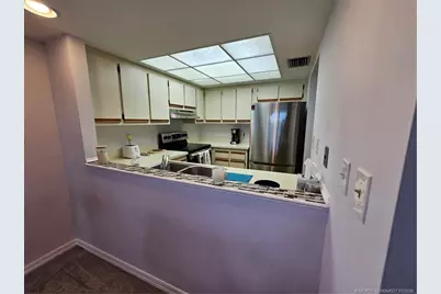 805 SE Central Parkway #16, Stuart, FL 34994 - Photo 1