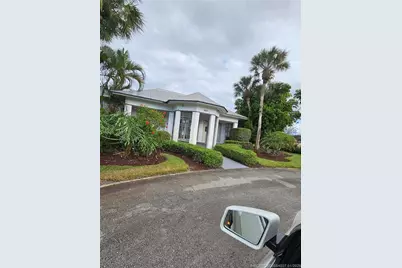 805 SE Central Parkway #16, Stuart, FL 34994 - Photo 2