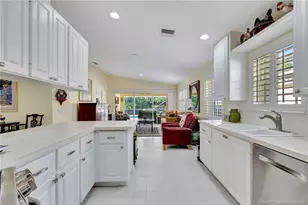 8522 SE Retreat Dr, Hobe Sound, FL 33455 - Photo 6