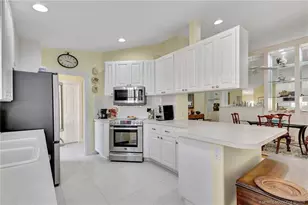 8522 SE Retreat Dr, Hobe Sound, FL 33455 - Photo 8