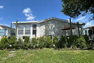 153 Plantation Blvd, Lake Worth, FL 33467 - Photo 2