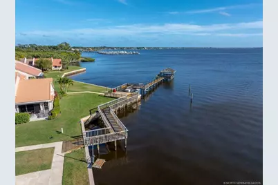3307 SE Sandpiper Circle, Port Saint Lucie, FL 34952 - Photo 1