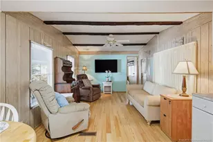 7878 SE Swan Ave, Hobe Sound, FL 33455 - Photo 6