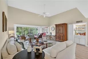 5253 SE Club Way, Stuart, FL 34997 - Photo 10