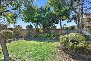 1898 SE Coronado Ln, Stuart, FL 34996 - Photo 8