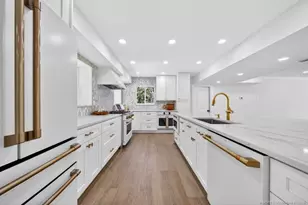 37 E High Point Rd, Stuart, FL 34996 - Photo 18