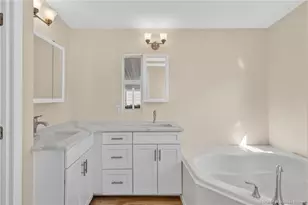 7924 SE Saratoga Dr, Hobe Sound, FL 33455 - Photo 42