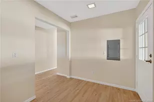 7924 SE Saratoga Dr, Hobe Sound, FL 33455 - Photo 12