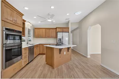 7924 SE Saratoga Drive, Hobe Sound, FL 33455 - Photo 12