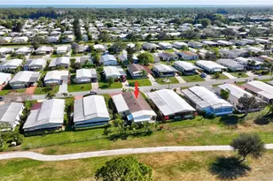 7924 SE Saratoga Dr, Hobe Sound, FL 33455 - Photo 60