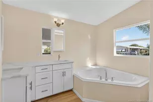 7924 SE Saratoga Dr, Hobe Sound, FL 33455 - Photo 40