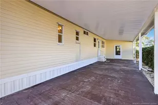 7924 SE Saratoga Dr, Hobe Sound, FL 33455 - Photo 8