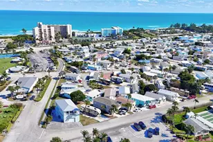 10725 S Ocean Dr, Jensen Beach, FL 34957 - Photo 46