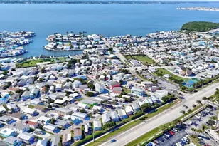 10725 S Ocean Dr, Jensen Beach, FL 34957 - Photo 28