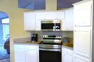 8004 Long Dr, Port Saint Lucie, FL 34953 - Photo 20