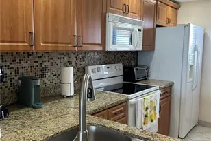 10102 S Ocean Dr, Jensen Beach, FL 34957 - Photo 14