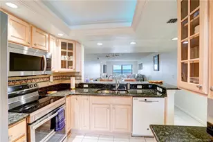 10 NE Plantation Rd, Stuart, FL 34996 - Photo 8